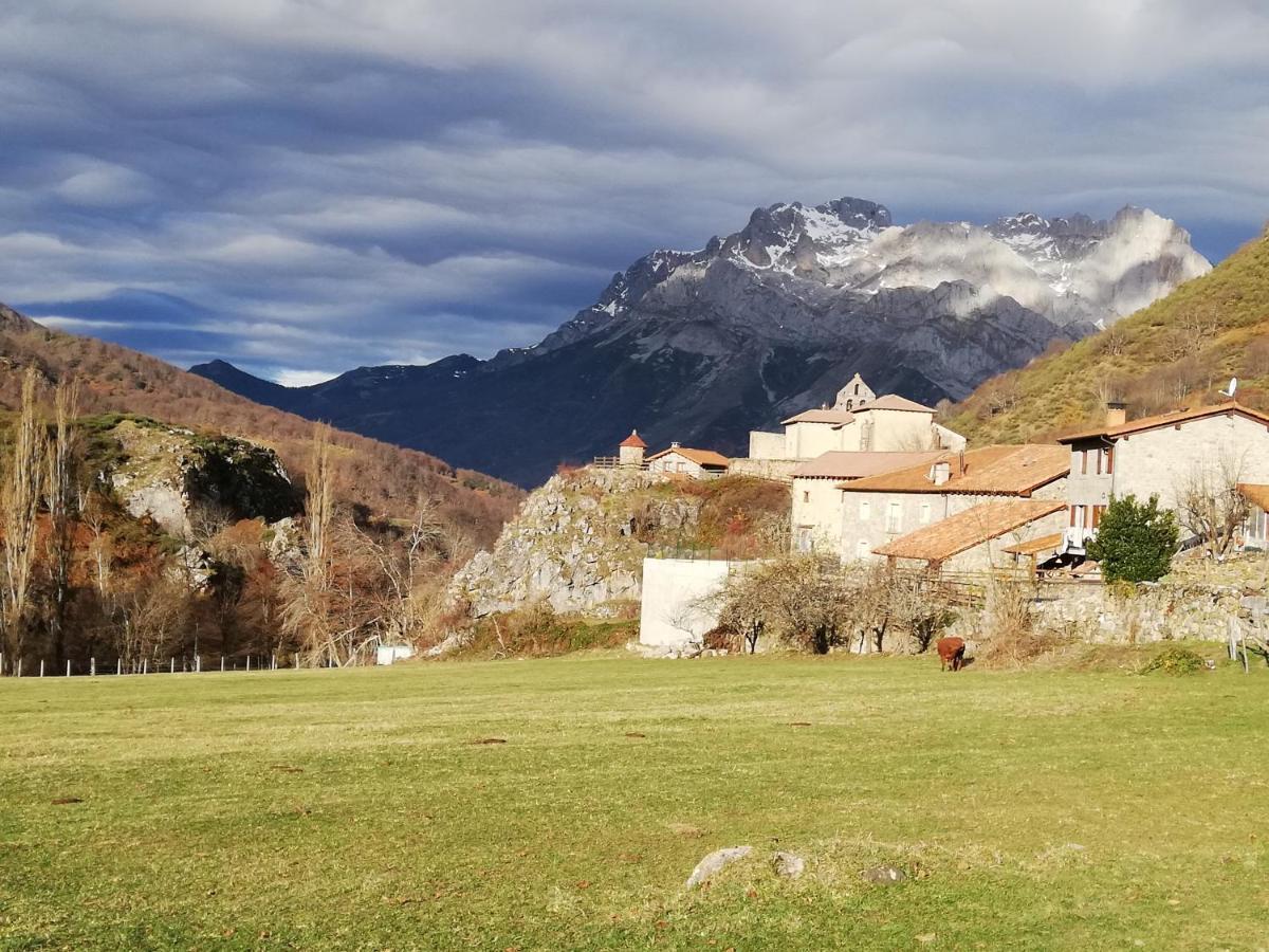 A Pousada Refugio La Ardilla Real Posada De Valdeon Exterior foto
